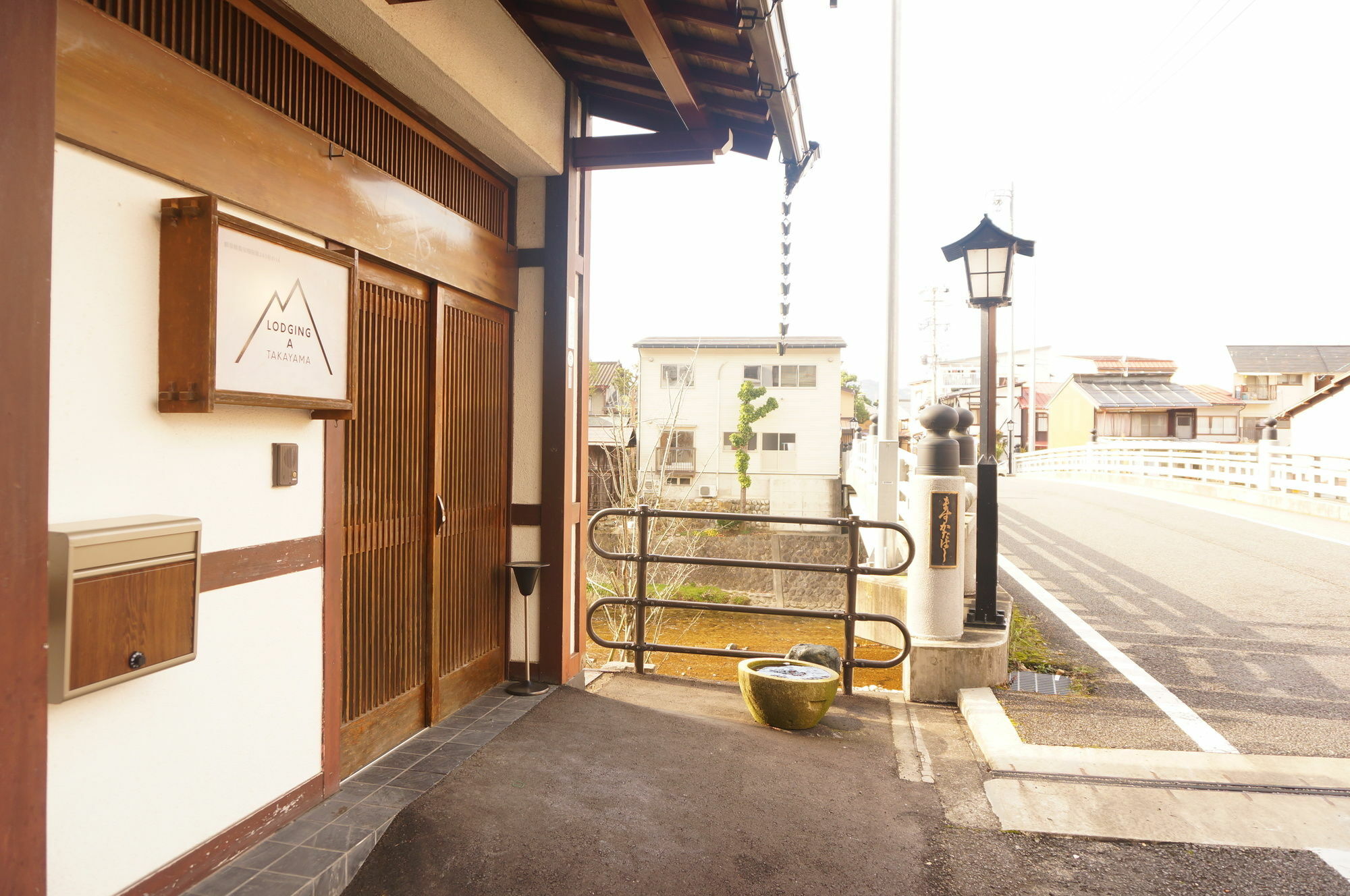 Lodging A Takayama Такаяма Екстер'єр фото